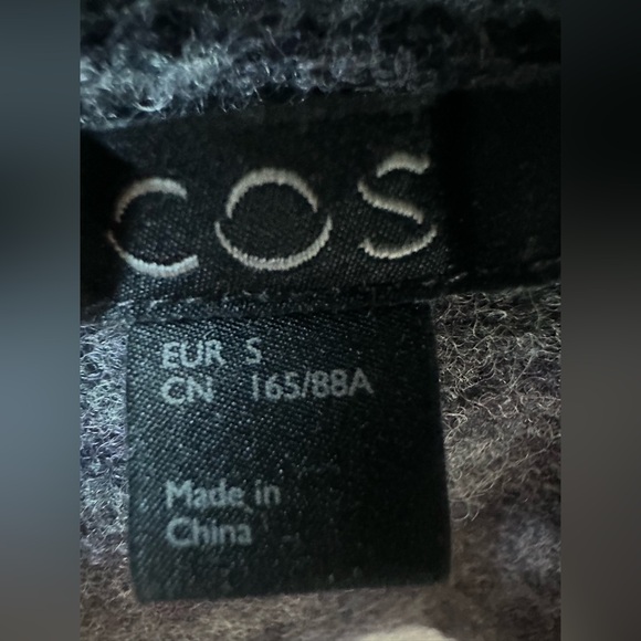 COS Multicolor Color Block V-Neck Cardigan - Picture 10 of 10